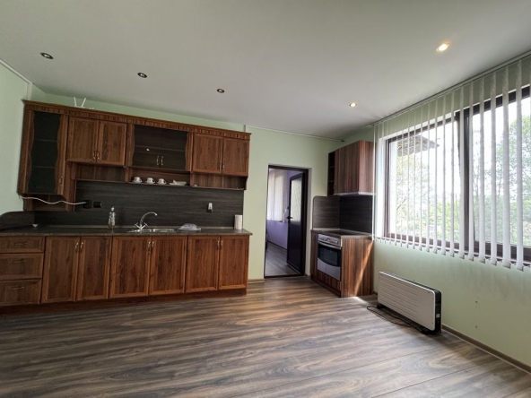 Къща в Казанлък - 380 кв.м за 343 €/кв.м - Снимка #1