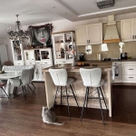 Тристаен апартамент в Казанлък - 133 кв.м за 1342 €/кв.м - Снимка #1