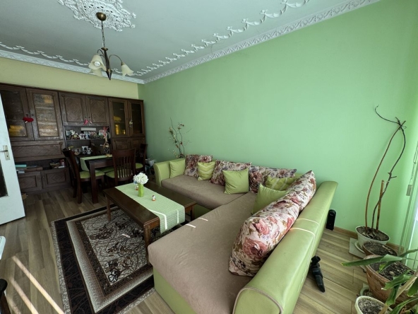 Тристаен апартамент в Велико Търново, Чолаковци - 86 кв.м за 907 €/кв.м - Снимка #1