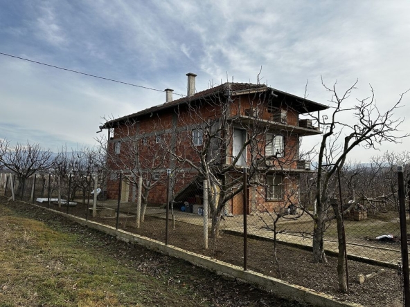 Земеделски имот в Благоевград, Струмско -  кв.м за 50000 €/дка - Снимка #1