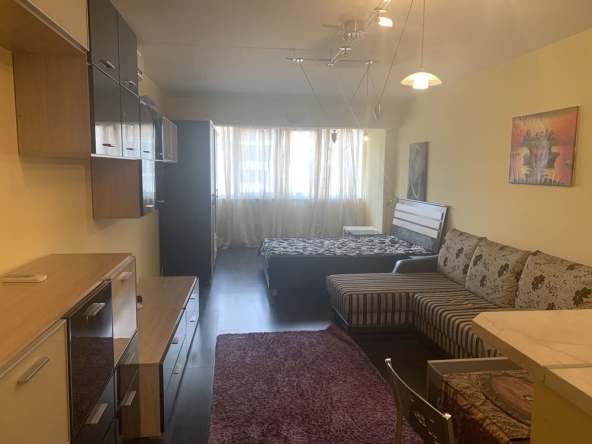 Дава се под наем Едностаен апартамент в София, Изток - 40 кв.м за 346.8 € - Снимка #1