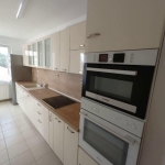 Дава се под наем Многостаен апартамент в Пловдив, Младежки Хълм - 172 кв.м за 850 € - Снимка #1