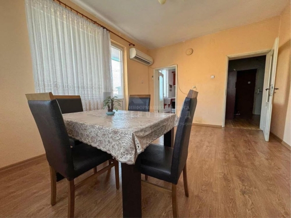 Етаж от къща в Асеновград - 120 кв.м за 893 €/кв.м - Снимка #1