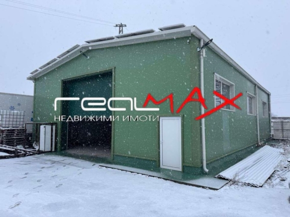 Дава се под наем Склад в Казанлък - 220 кв.м за 637.5 € - Снимка #1