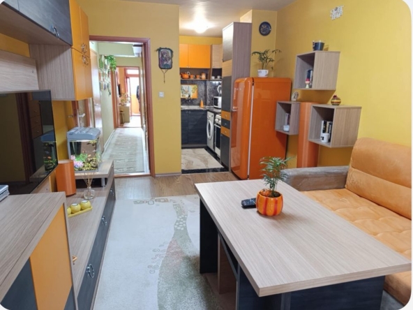 Тристаен апартамент в Варна, Базар Левски - 75 кв.м за 3467 €/кв.м - Снимка #1