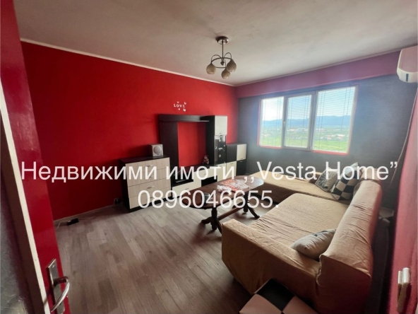 Дава се под наем Двустаен апартамент в Казанлък - 64 кв.м за 40800 € - Снимка #1