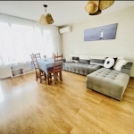 Дава се под наем Двустаен апартамент в Варна, Център - 65 кв.м за 61.2 € - Снимка #1