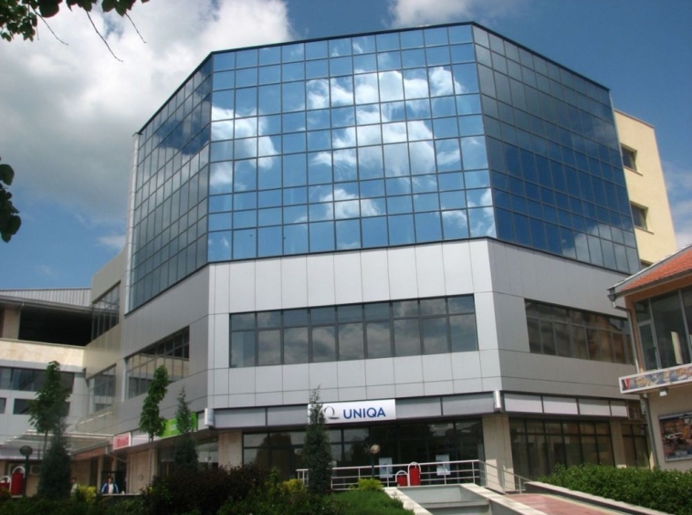 Дава се под наем Магазин в Раднево - 39 кв.м за 99.45 € - Снимка #1