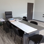 Дава се под наем Офис в Шумен, 2-ри корпус - 45 кв.м за 220 € - Снимка #1