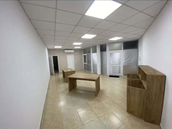 Магазин в Велико Търново, Център - 52 кв.м за 410 €/кв.м - Снимка #1