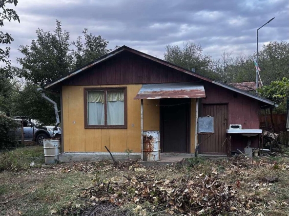 Къща в Плевен, м-т Плочата - 26 кв.м за 1413 €/кв.м - Снимка #1