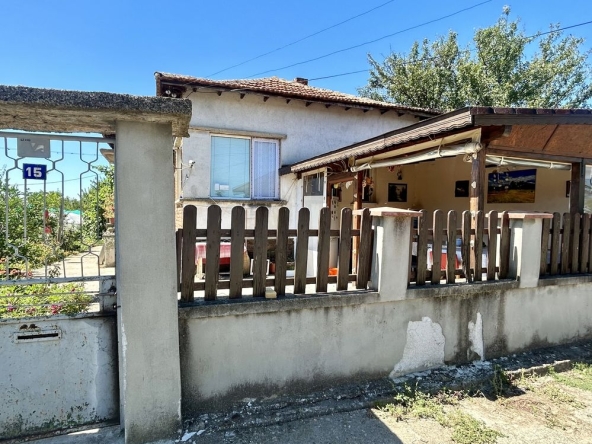 Къща в с. Съдиево, Област Бургас - 100 кв.м за 434 €/кв.м - Снимка #1