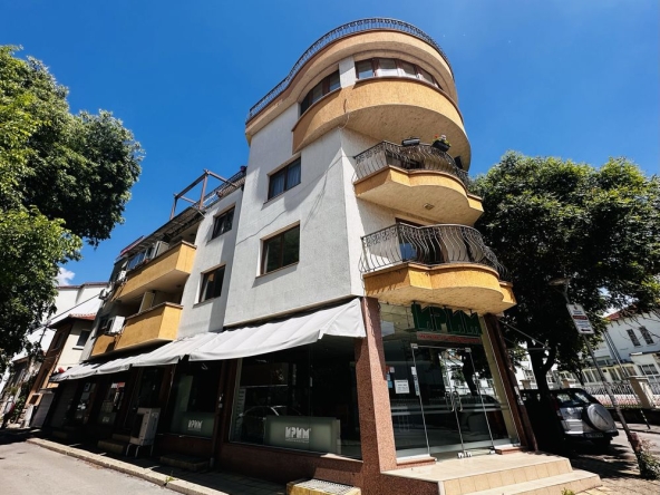 Двустаен апартамент в Русе, Здравец - 98 кв.м за 885 €/кв.м - Снимка #1