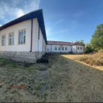 Промишлена сграда в Видин, Химик - 9350 кв.м за 12 €/кв.м - Снимка #1