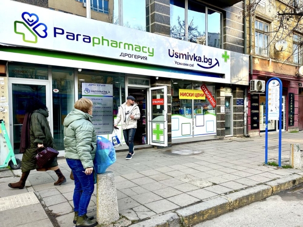 Дава се под наем Магазин в София, Зона Б-5-3 - 80 кв.м за 1595.79 € - Снимка #1