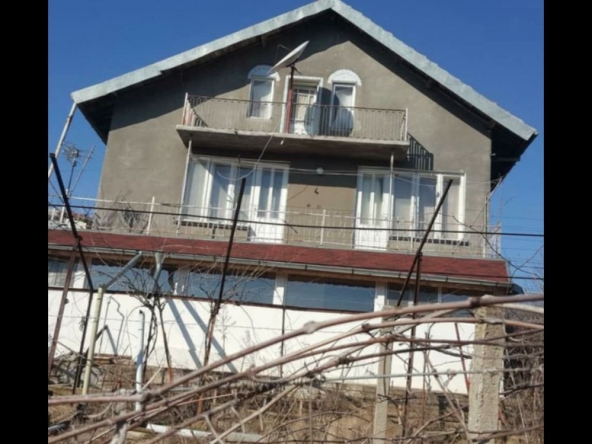 Къща в Русе, Дружба 1 - 740 кв.м за 24 €/кв.м - Снимка #1