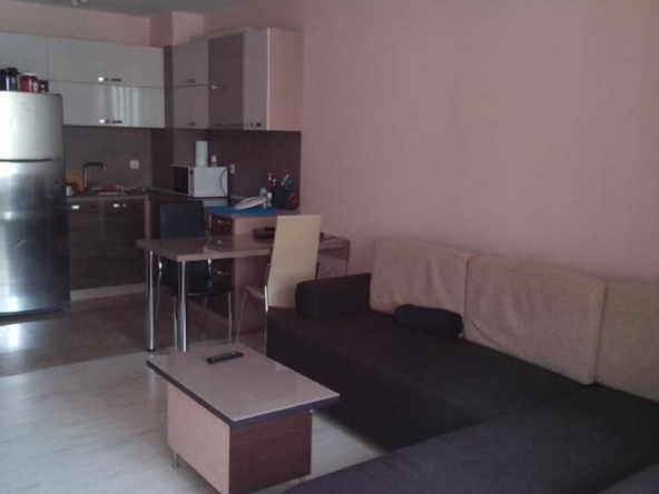 Двустаен апартамент в София, Лозенец - 76 кв.м за 2106 €/кв.м - Снимка #1