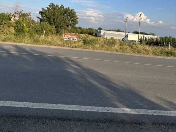 Парцел в Сливен, Център - 2500 кв.м за 24 €/кв.м - Снимка #1