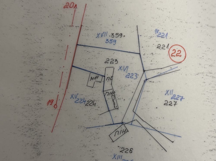 Къща в с. Лобош, Област Перник - 74 кв.м за 137 €/кв.м - Снимка #1