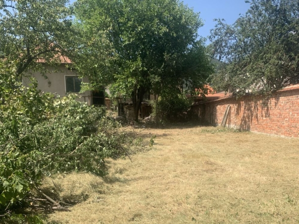 Къща в с. Челопеч, Област София-област - 130 кв.м за 243 €/кв.м - Снимка #1