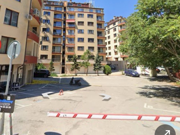 Дава се под наем Гараж / Паркомясто в София, Летище София - 15 кв.м за 178.5 € - Снимка #1