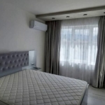 Дава се под наем Тристаен апартамент в София, Триъгълника - 101 кв.м за 750 € - Снимка #1