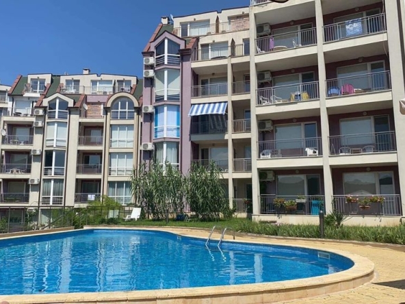 Тристаен апартамент в Каварна - 110 кв.м за 719 €/кв.м - Снимка #1