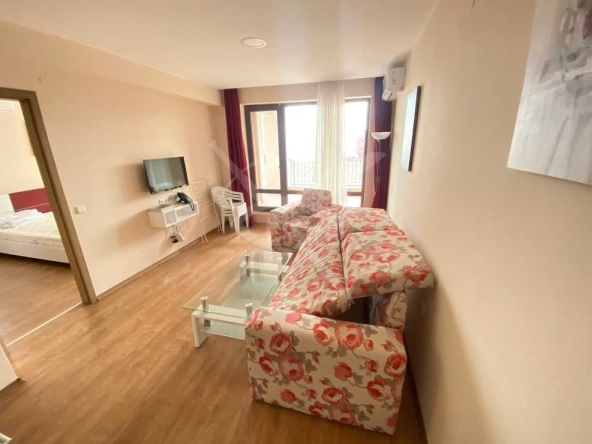 Тристаен апартамент в Свети Влас - 124 кв.м за 732 €/кв.м - Снимка #1