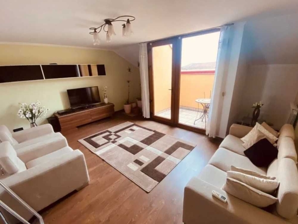 Дава се под наем Двустаен апартамент в Пловдив, Остромила - 60 кв.м за 280.5 € - Снимка #1