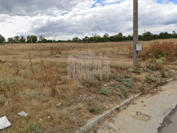 Парцел в с. Каменар, Област Варна - 3000 кв.м за 30 €/кв.м - Снимка #1