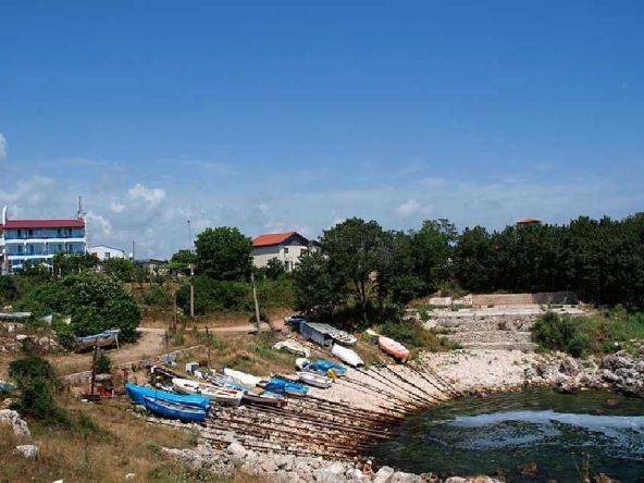 Парцел в с. Тюленово, Област Добрич - 10000 кв.м за 6 €/кв.м - Снимка #1