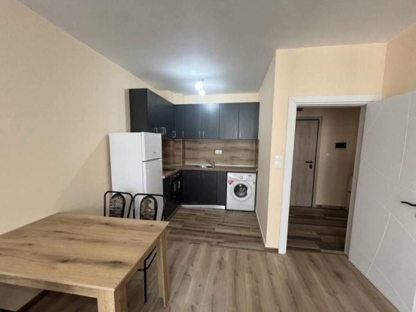 Дава се под наем Двустаен апартамент в Пловдив, Център - 65 кв.м за 450 € - Снимка #1