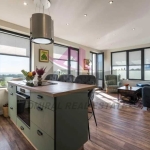 Тристаен апартамент в к.к. Св.Св. Константин и Елена - 102 кв.м за 3775 €/кв.м - Снимка #1