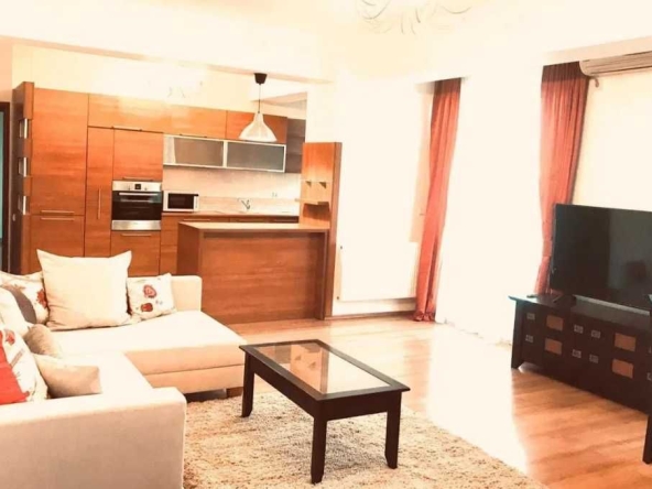 Дава се под наем Тристаен апартамент в Пловдив, Беломорски - 90 кв.м за 316.2 € - Снимка #1