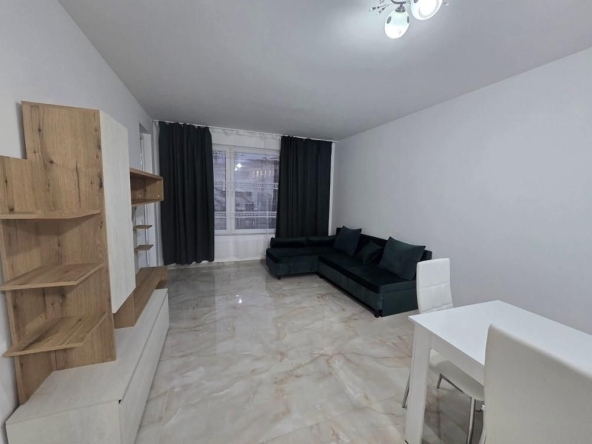 Дава се под наем Двустаен апартамент в София, Връбница 2 - 70 кв.м за 650 € - Снимка #1