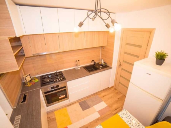 Дава се под наем Двустаен апартамент в Пловдив, Захарна фабрика - 61 кв.м за 165 € - Снимка #1