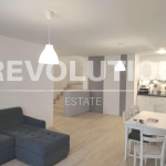 Дава се под наем Четиристаен апартамент в к.к. Св.Св. Константин и Елена - 120 кв.м за 1600 € - Снимка #1