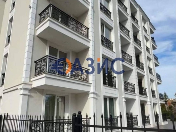 Едностаен апартамент в к.к. Слънчев бряг - 39 кв.м за 837 €/кв.м - Снимка #1