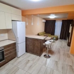 Дава се под наем Тристаен апартамент в Пловдив, Кючук Париж - 98 кв.м за 275.4 € - Снимка #1