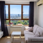 Дава се под наем Тристаен апартамент в Варна, Чаталджа - 160 кв.м за 1296.42 € - Снимка #1