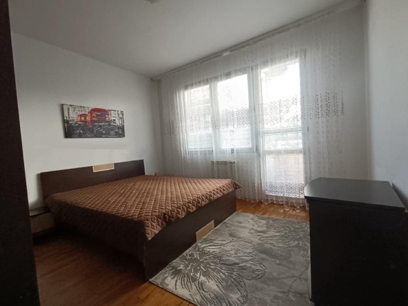 Дава се под наем Тристаен апартамент в София, Медицинска академия - 75 кв.м за 650 € - Снимка #1