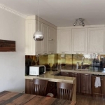 Дава се под наем Тристаен апартамент в София, Зона Б-19 - 92 кв.м за 870 € - Снимка #1