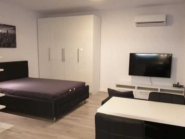 Дава се под наем Двустаен апартамент в Пловдив, Център - 65 кв.м за 260.1 € - Снимка #1