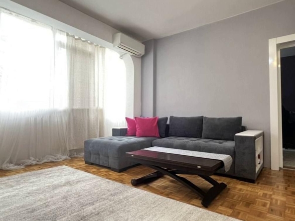 Дава се под наем Тристаен апартамент в София, Красна поляна 2 - 70 кв.м за 900 € - Снимка #1