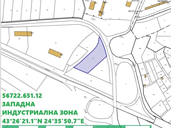 Парцел в Плевен, Индустриална зона - Запад - 3500 кв.м за 40 €/кв.м - Снимка #1