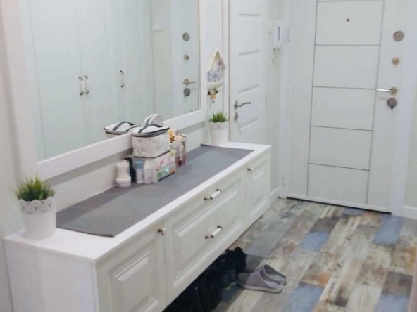 Дава се под наем Двустаен апартамент в Силистра, Римска гробница - 75 кв.м за 331.5 € - Снимка #1