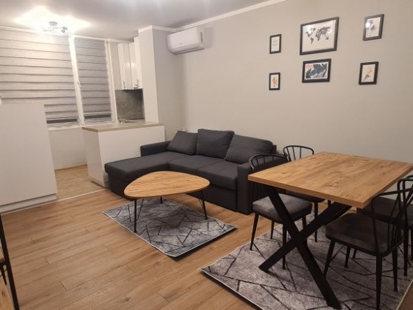 Дава се под наем Двустаен апартамент в Пловдив, Индустриална зона - Изток - 50 кв.м за 382.5 € - Снимка #1