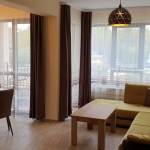 Дава се под наем Тристаен апартамент в Плевен, Дружба 1 - 110 кв.м за 612 € - Снимка #1