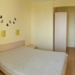 Дава се под наем Тристаен апартамент в Бургас, Славейков - 110 кв.м за 127.5 € - Снимка #1