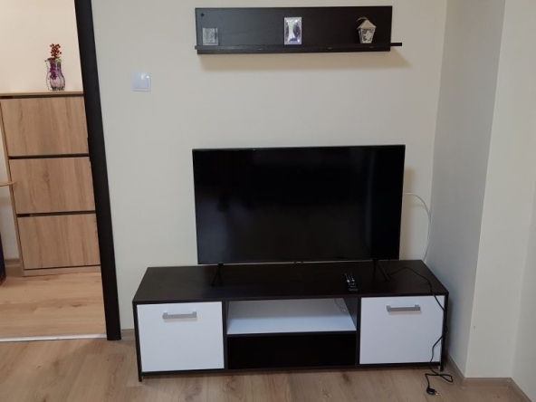 Дава се под наем Двустаен апартамент в Стара Загора, Македонски - 65 кв.м за 306 € - Снимка #1